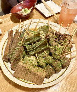 新年会＆復帰祝いを開催しました！黒いおでんにびっくり🍢